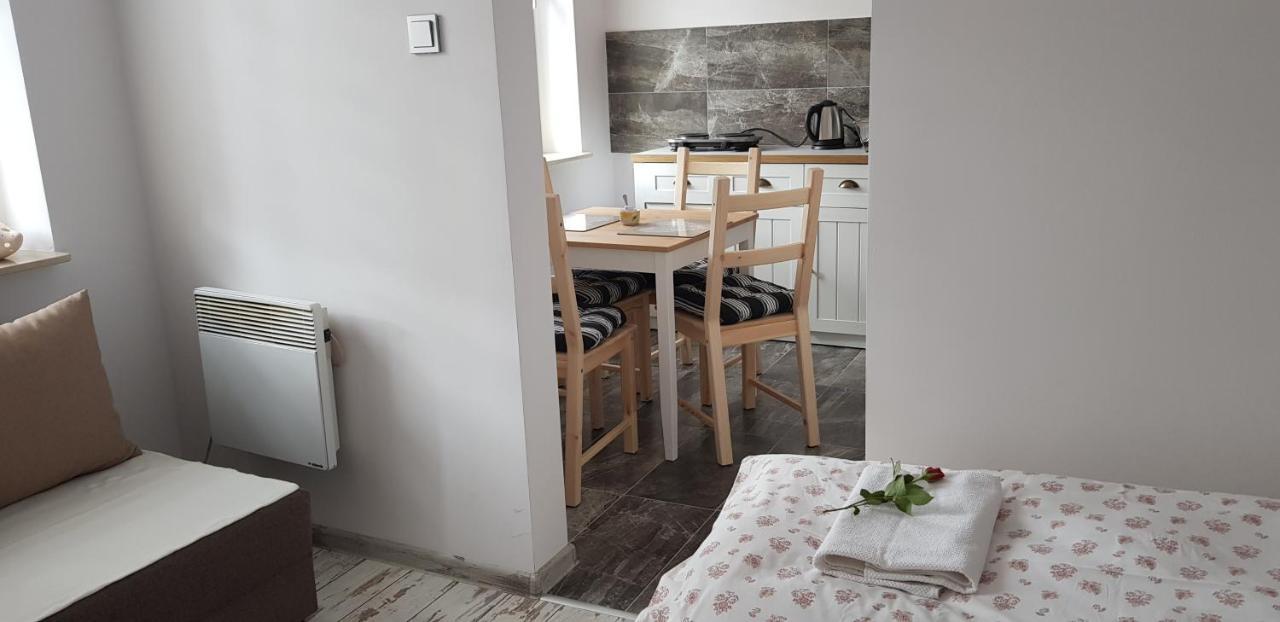 Apartament Bernadett Oswiecim Bagian luar foto
