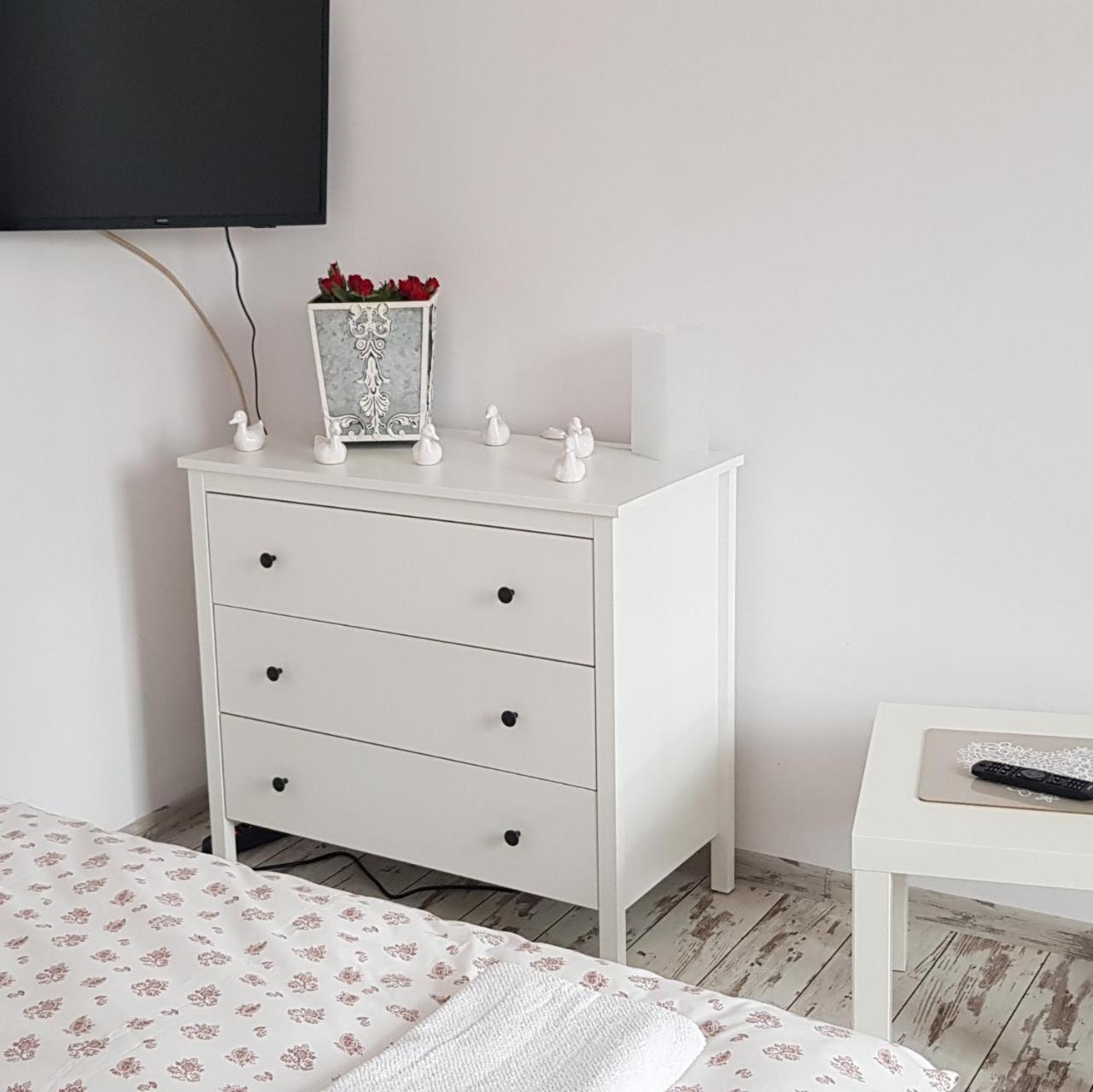 Apartament Bernadett Oswiecim Bagian luar foto